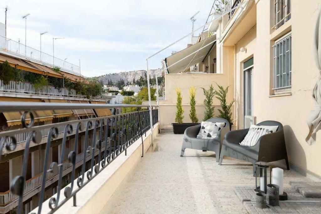 Soulis' Penthouse Near Acropolis Apartment Athens Exterior photo